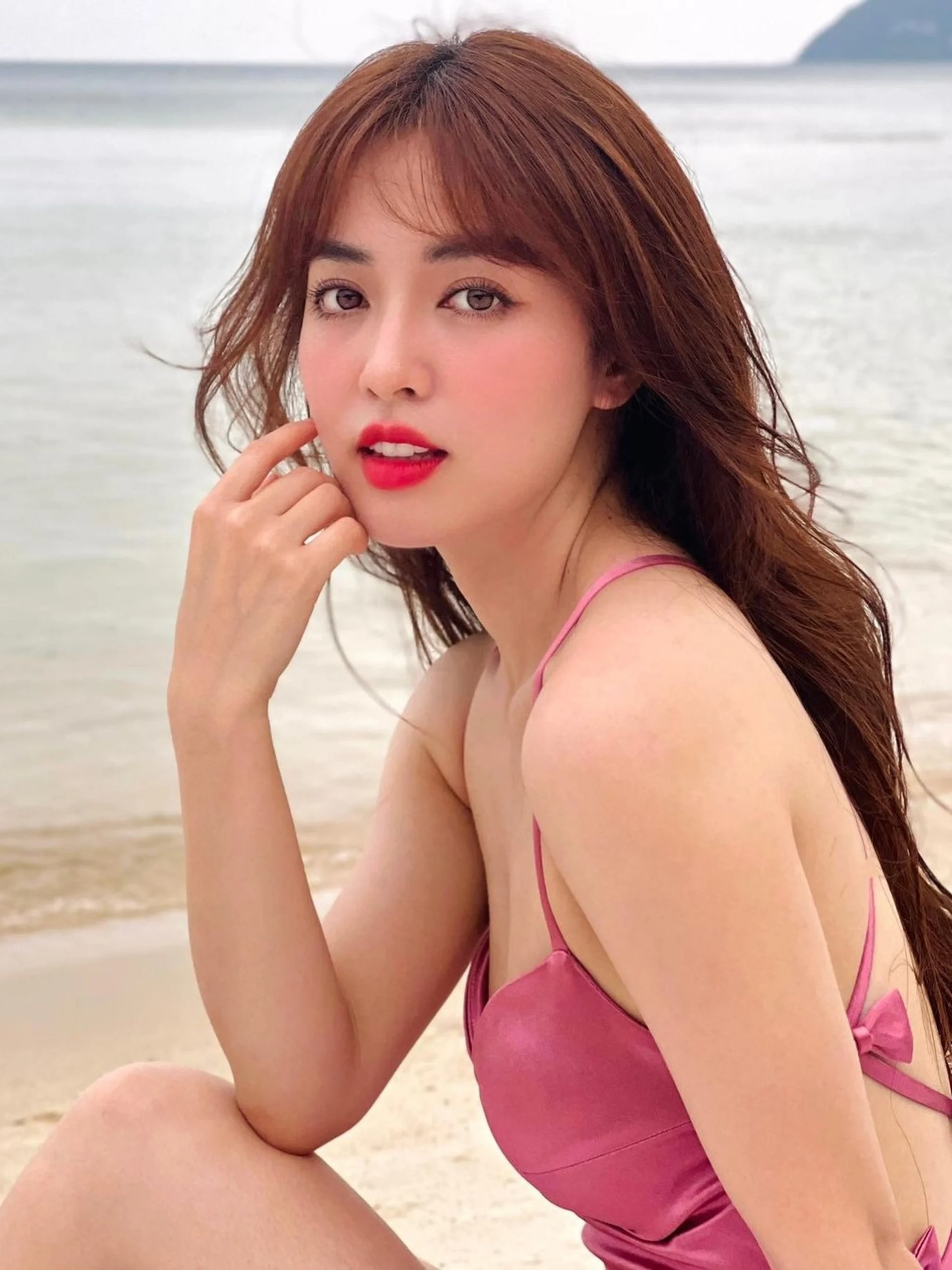 ngochuyen scaled