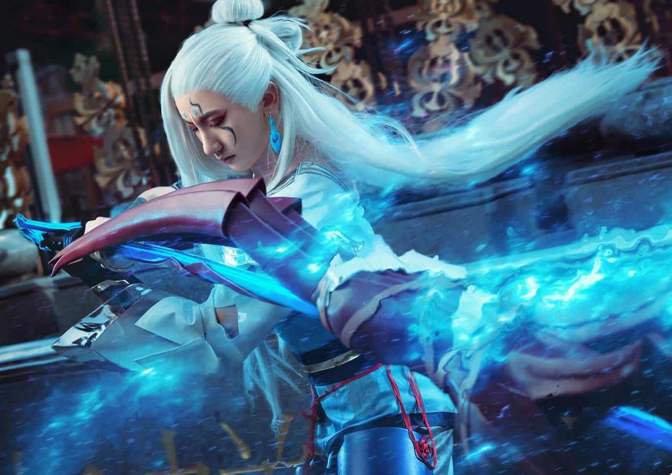 Hình nền Tachi cho máy tính cosplay