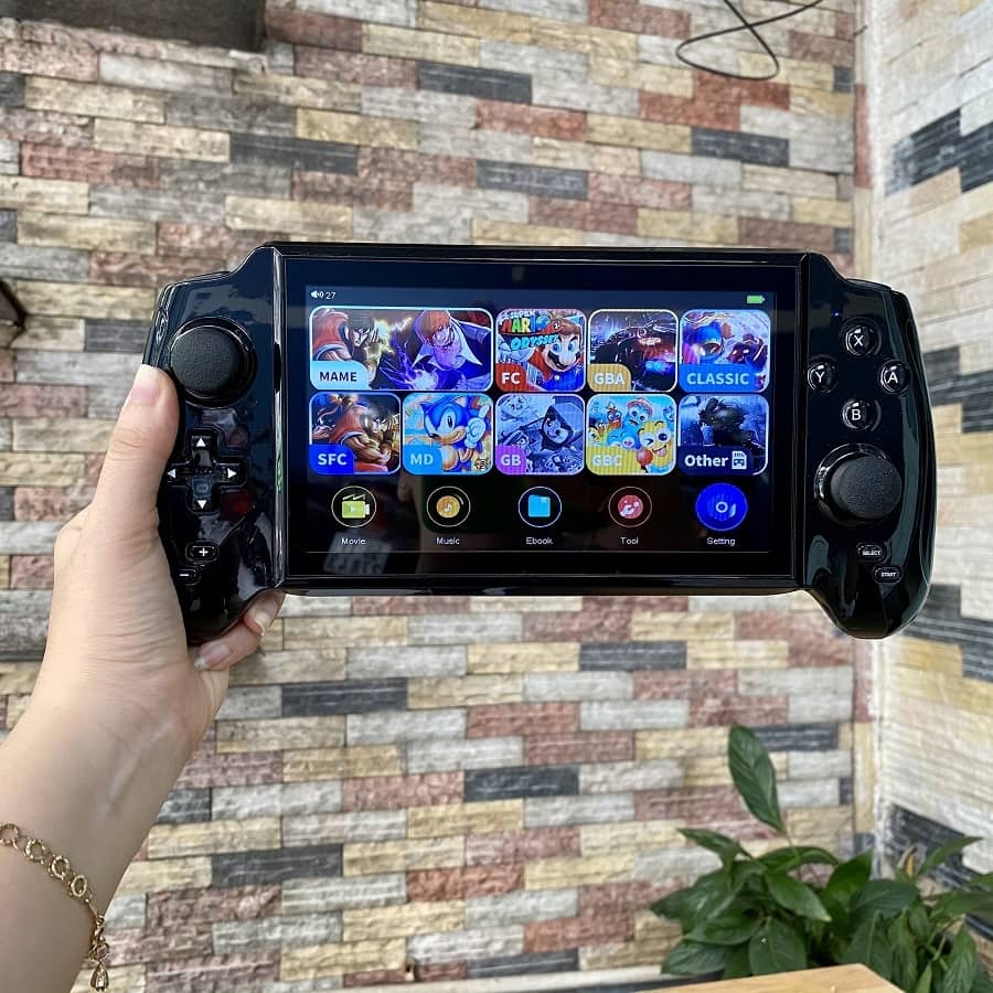 Hình chơi game cầm tay đặc sắc