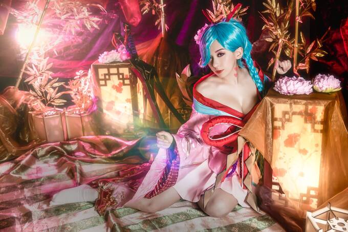 Hình ảnh Veres Kimono cosplay hấp dẫn