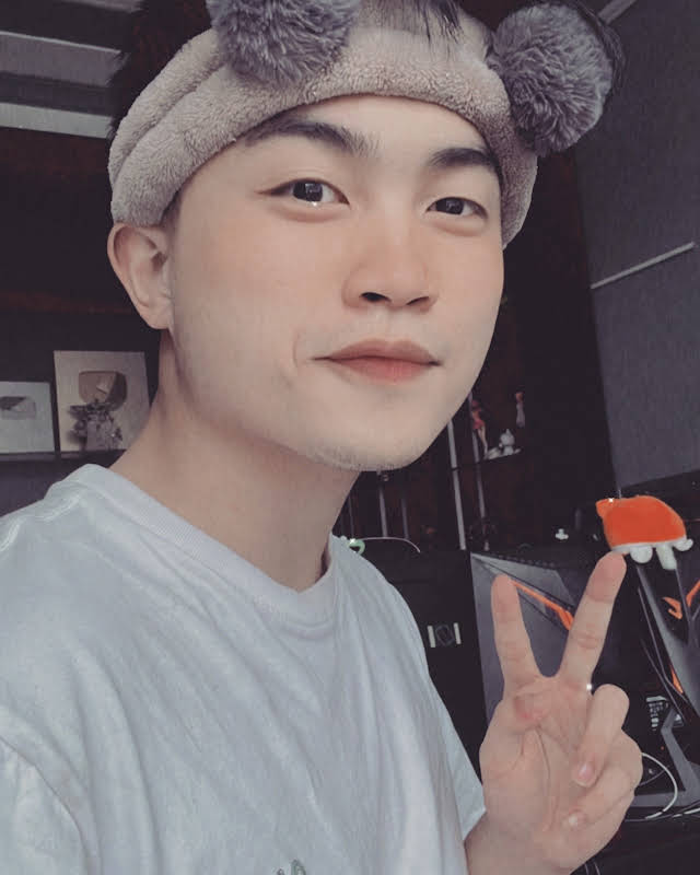 Ảnh Siro Ngoài Đời Cute