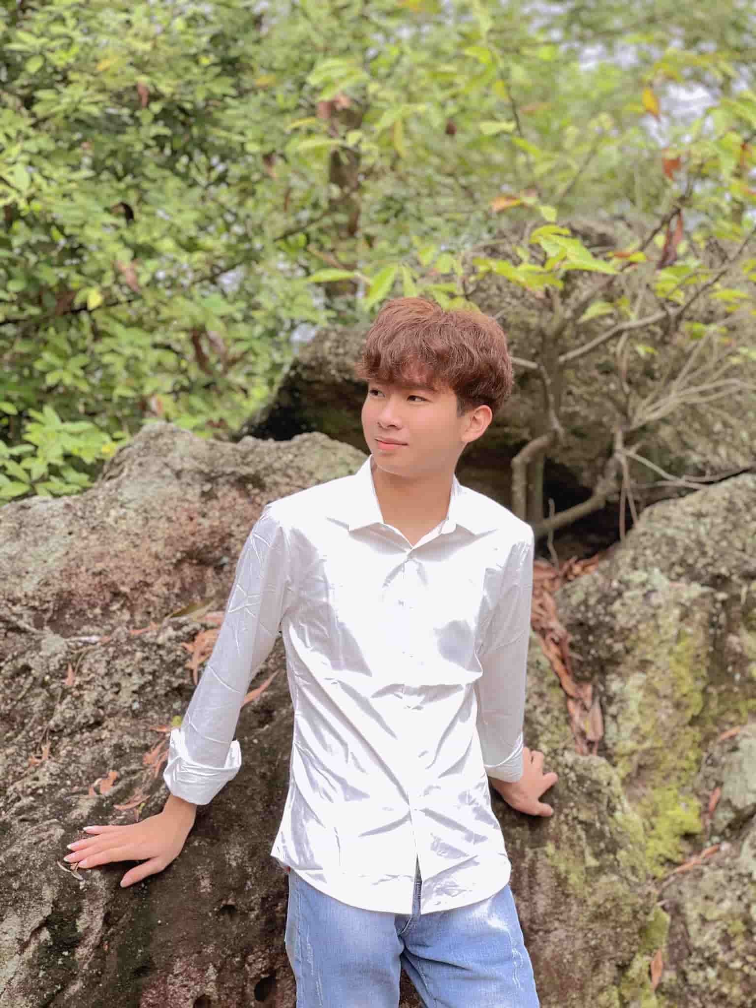 Hình NTN Free Fire bảnh bao