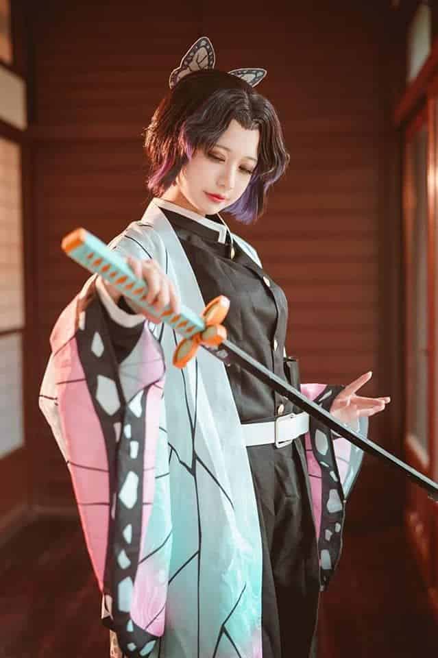Hình Kochou Shinobu cosplay đẹp nhất