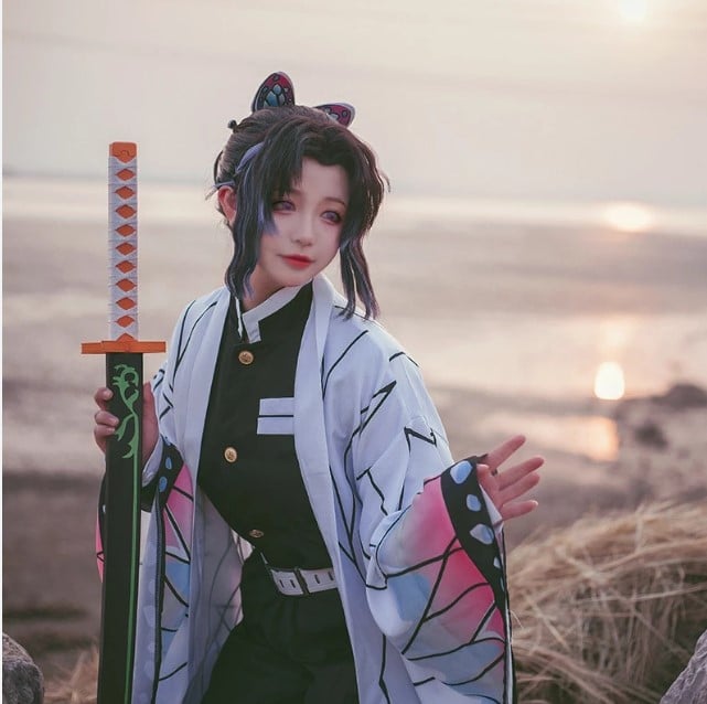 Hình Kochou Shinobu cosplay xinh đẹp