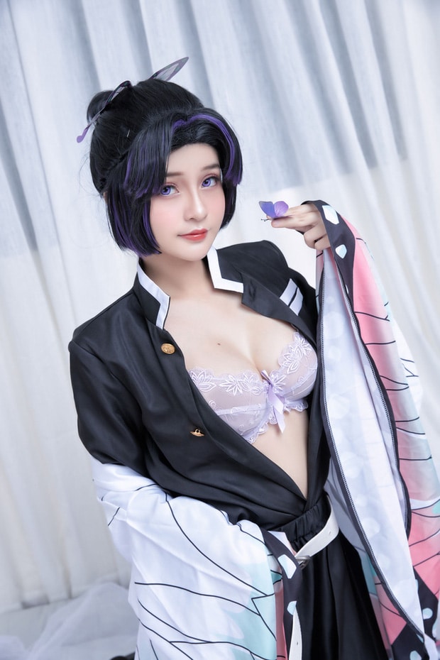 Hình Shinobu cosplay 18 sexy nhất