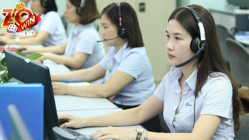 Dịch vụ chăm sóc khách hàng chu đáo và tận tâm Dịch vụ chăm sóc khách hàng chu đáo và tận tâm